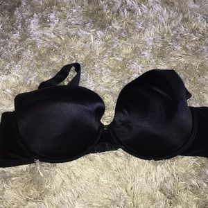 38D black bra